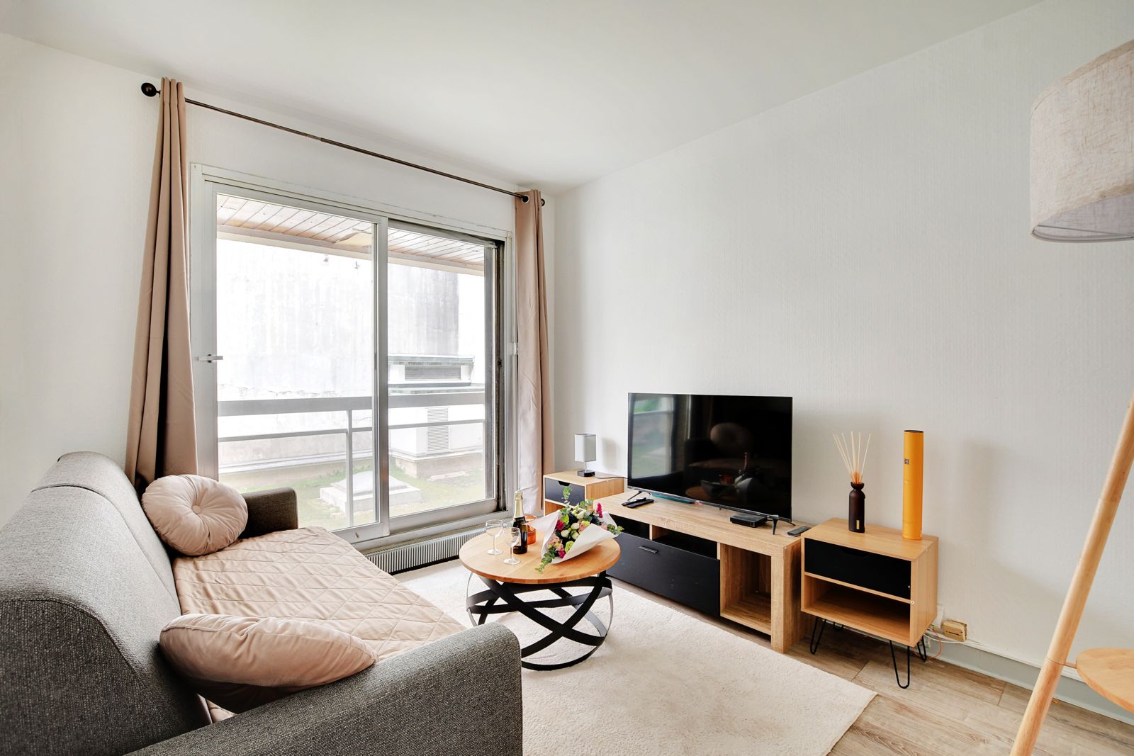 Rue Vineuse — 16e