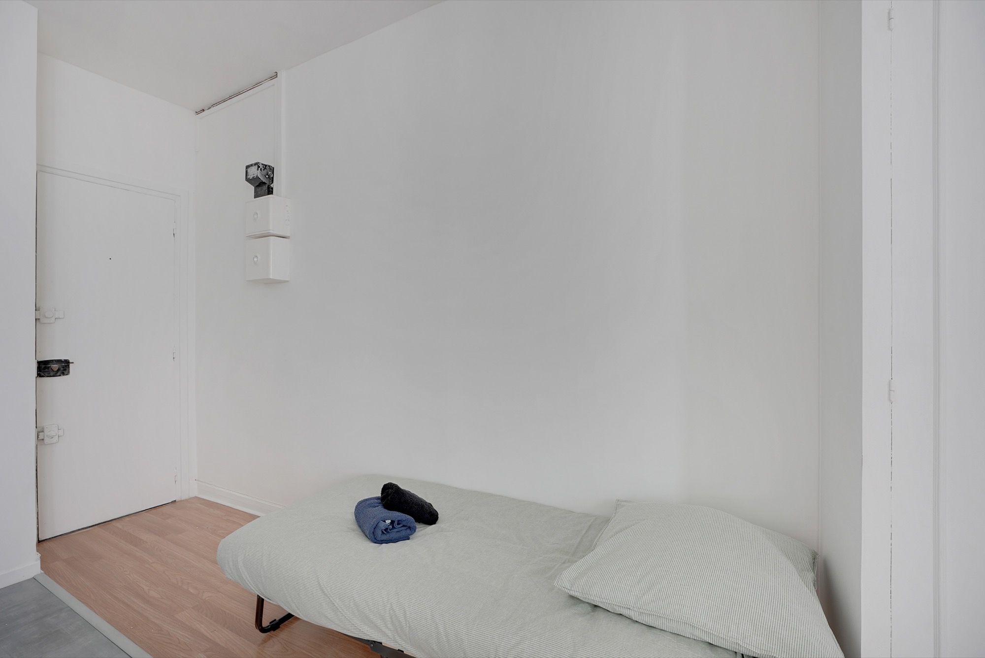 Entrance and bed