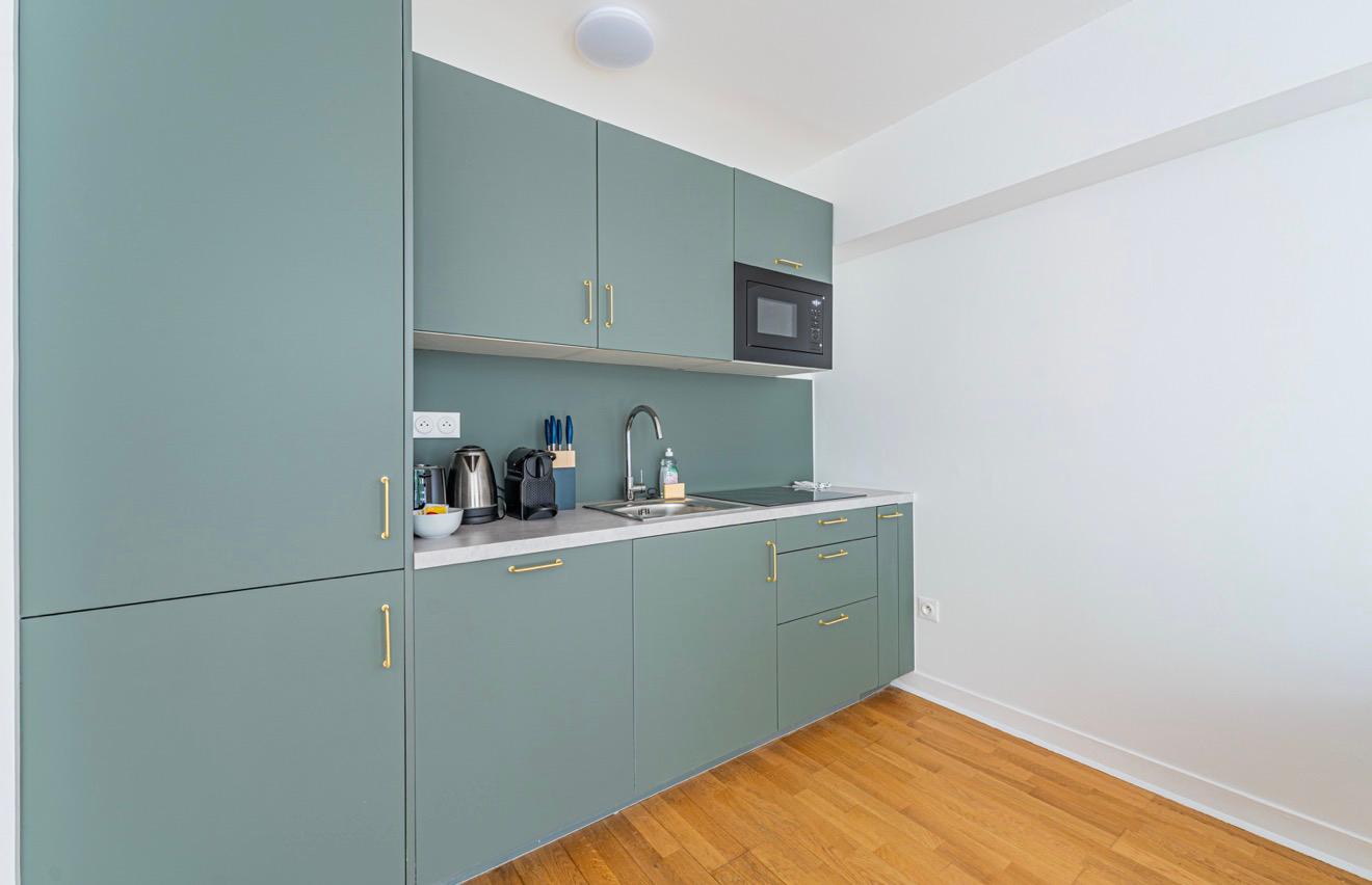 Fully equipped kitchen
